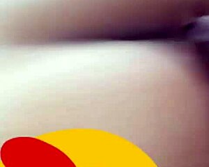 hey check this milf masturbating on cam so yummy 🔥😋 wanna join?