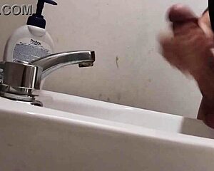 Dude im resting my huge balls on the sink prepping this monster cock for a massive cumshot! 🔥💦🍆