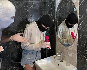 we snuck in their house for rough doggystyle on bed cum covered