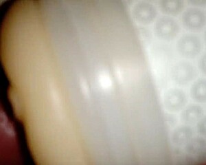 Wanna see me fuck this tight sextoy till it squirts?