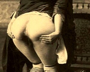 check out my top twenty secret vintage hairy pussy beauties from retro times 😍📼💋