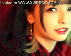 Cosplay Cutie Kagurazaka Manatsu in Sexy Costume Play