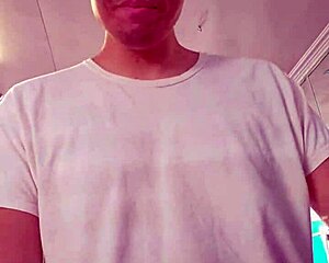 gym workout selfie shows amateur flexing solo style