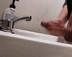 Dude im resting my huge balls on the sink prepping this monster cock for a massive cumshot! 🔥💦🍆
