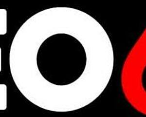 horny polish cleaning lady rides cock hard in bedroom