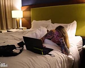 Whoa, reunited couple's hotel bang with big black cock, cowgirl rides and creampie finish! 😍🔥