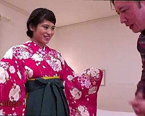 Steamy Kimono-Clad Asian Wife Delivers Hot Blowjob Before Intense Fucking