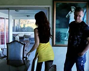 loser cuck hubby watches bbc boy stretch his cougar wife's pussy 😈👀