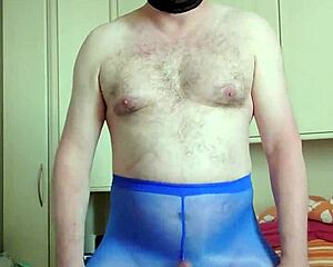 Spa Girl in Blue Leggings Teases with Nylon Feet Massage