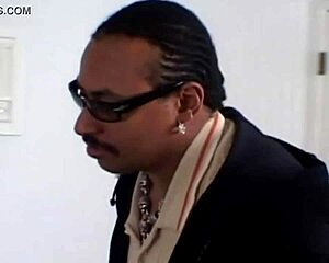 yo this brunette babe's interracial blowjob rocks