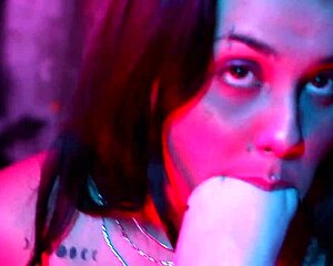 rotten venus dominates nath in barefoot lesbian foot fetish licking and toe sucking session