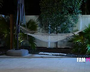 i accidentally saw my stepmom's downblouse and now i'm wanking to her taboo nude body