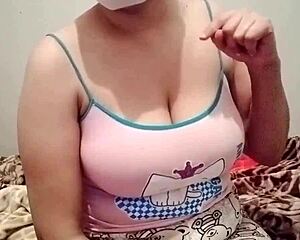 Ever seen an arab milf's downblouse while cleaning? Her big tits tease you!