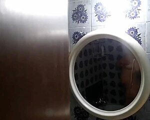Spying on stepsister's fat ass showering unaware, hidden cam catches every curvy drop?
