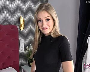 tiffany tatum fucks girlfriend pussy like horny bunnies easter