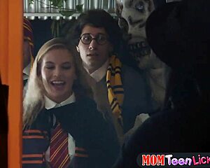 halloween trick or treat turns into milf teen lesbian toy vibrator sex 😈🔥