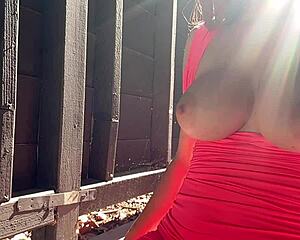 i feel so hot bouncing my big italian tits outside artemisia love