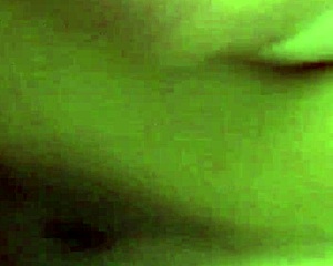 thai girlfriend takes hard fuck from friend