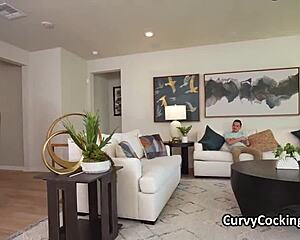 Inked Princess Delivers Mesmerizing Sloppy Cock Milking Action