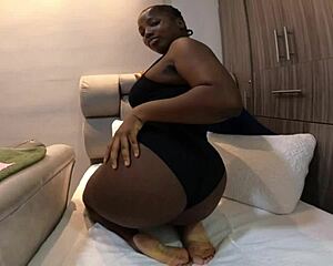 stepsis big tits touch em dont shy i go down on you!!