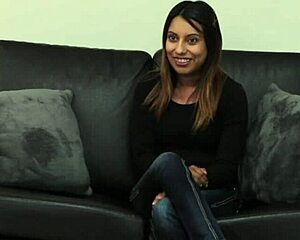 mandy mynxx gags deep on choking cock?