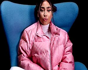 paloma mami, you got me hooked on that latina vibe