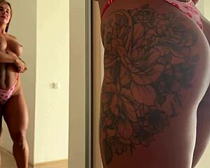 Sexy Julia's huge ass and big tits skip anal this time 😏🍑💦