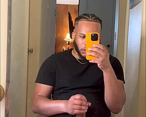 Watch This Handsome Bodybuilder Edge His Monster Cock On Facetime To You!