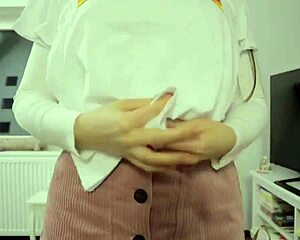 Big Tits Girl Rubs Balloons On Pantyhose Stockings Tease