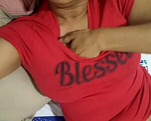 My step-cousin's wet pussy display drives me crazy with excitement