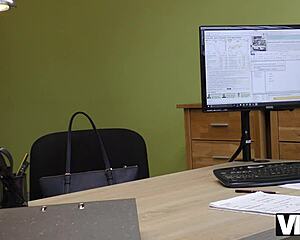 morena out of work strips for cash sex