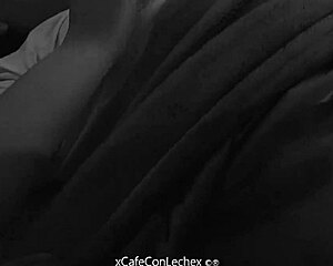 aprovecho mi prima mareada meto verga en su gran culo morena no se deja