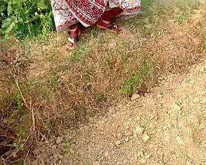 Everbest brutally fucks big tits Indian aunty in painful outdoor forest sex