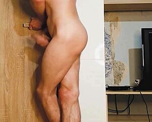 watch this big dick bodybuilder moan and cum hard solo