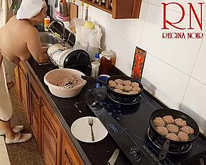 Nudist Housewife Regina Noir Cooks Naked In Kitchen As Voyeur Maid For Neighbors