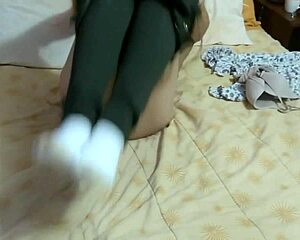 i drop jeans n panties for stepsons friends pussy peek 😈