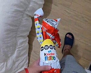 hermanastro, what if i surprise you with my pussy during easter family reunion?