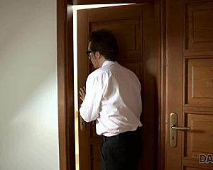 Hey, stepdad seduces blonde teen girlfriend first thing morning