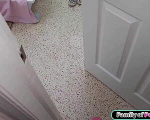 stepbro catches stepsis stroking her shaved pussy to porn 😈🍆