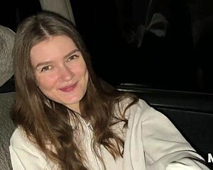 young petite slut girlfriend fucks shaved pussy lover in car with cumshot facial