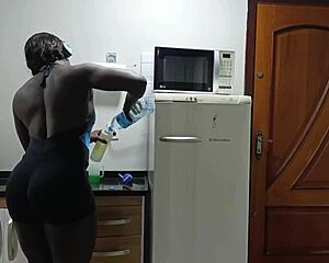 Will this sexy Brazilian fitness babe squat deep for her neighbor?
