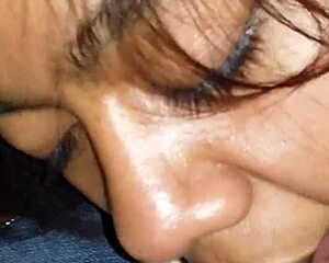 damn ebony babe sucks black cock deep in the car 💦🍆