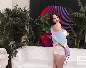 im heavy titted hooker aviana violet beggin bryan gozzling ta fuck me hard!!