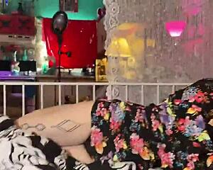 Goddess Starlavamp Goons Wild Sucking Stepbro Dick in Selfies