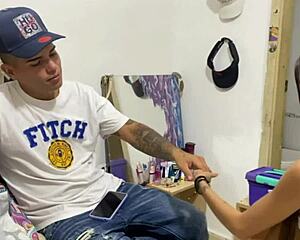 Deal struck! She fixes nails, I fuck her wildly - full story!