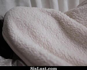 Stepsis ella knox rides stepbro's cock hard—did she make up for lost time??