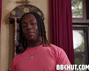 two fiery redheads yaya gingersnatch mighty dee audrey hollander share one massive cock pov 🔥🍆💦