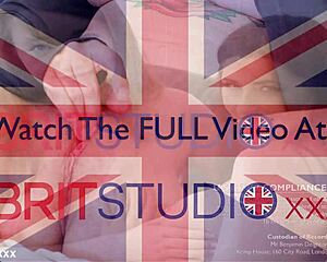 Victoria Greene Fingers Pussy Hard After Gym