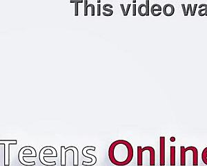 first time my fat neighbor ass worships my toys and plugs 😩