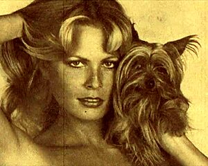 whoa retro hairy beavers bent over doggystyle in vintage animal women flick 😲🐾